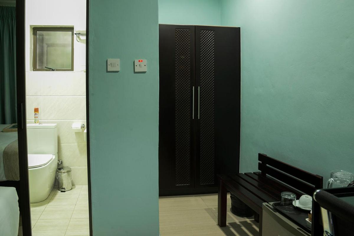 Peaconwood Boutique Villa Palapye ภายนอก รูปภาพ