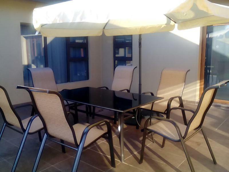 Peaconwood Boutique Villa Palapye ภายนอก รูปภาพ