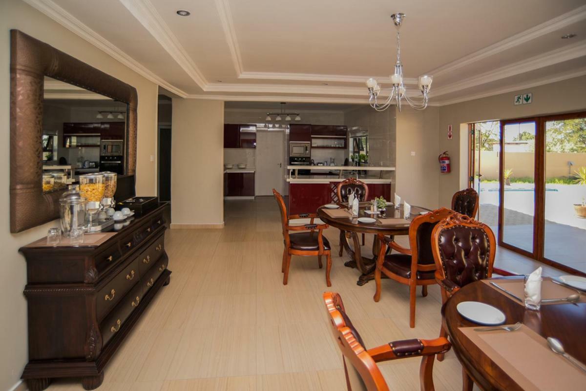 Peaconwood Boutique Villa Palapye ภายนอก รูปภาพ