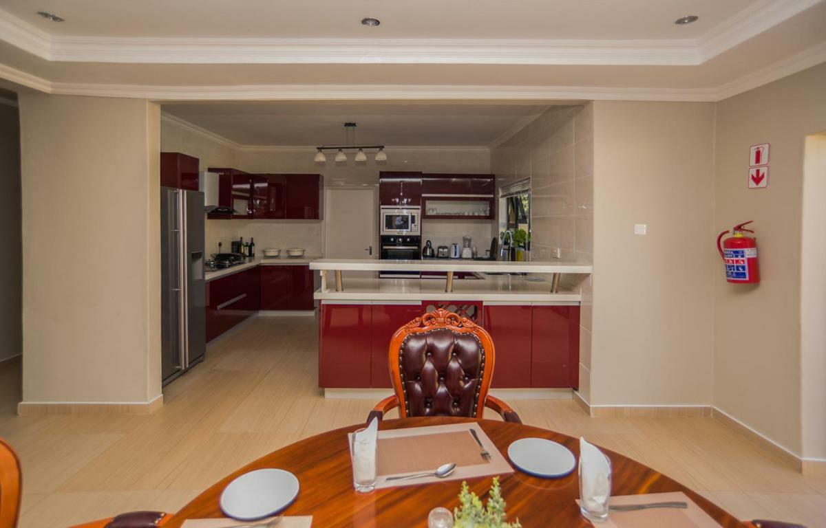 Peaconwood Boutique Villa Palapye ภายนอก รูปภาพ